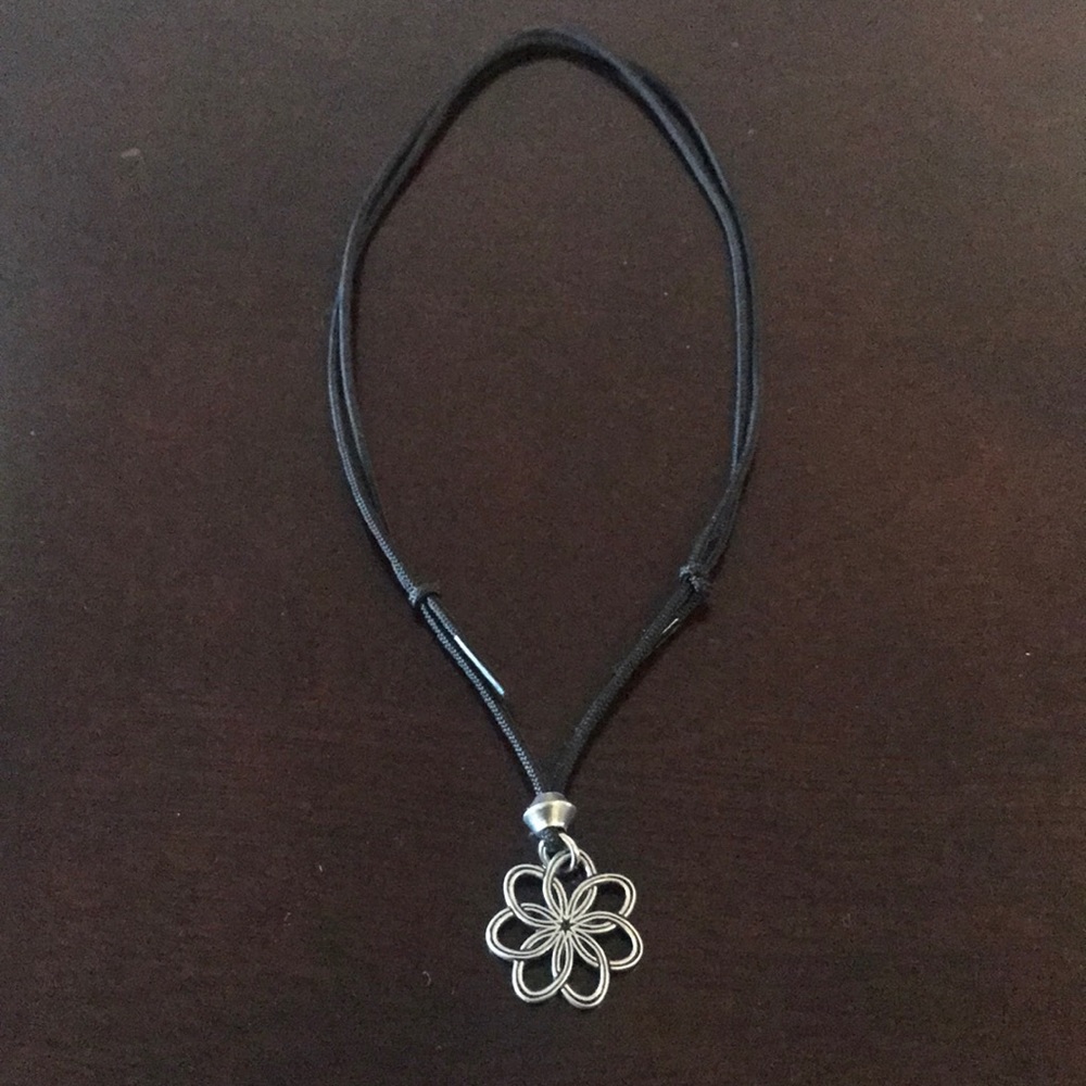 Necklace - Picture 2 of 2